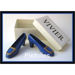 Pixi MODE : Chaussures / Chapeaux Roger Vivier ( bleues )