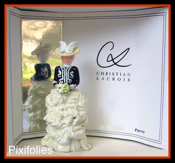 Pixi ARTS OF FASHION : HAUTE COUTURE Christian Lacroix 'Suerte' A/H 1987-1988