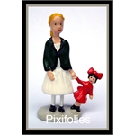 Pixi OUR CENTURY : PARISIAN LIFE / Children, Scout Fillette poupée