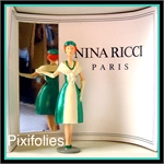 Pixi MODE : La Haute Couture Nina Ricci 1959 ( verte )