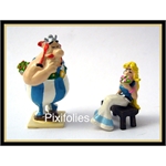 Pixi UDERZO : Mini & Village Astérix Obelix timide et Falbala ( 3 figurines )