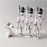 Pixi ROGER-ROGER Roger-Roger au Garde à vous