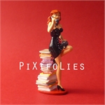 Pin-Up Pile d'Albums Pin-Up Pile d'Albums