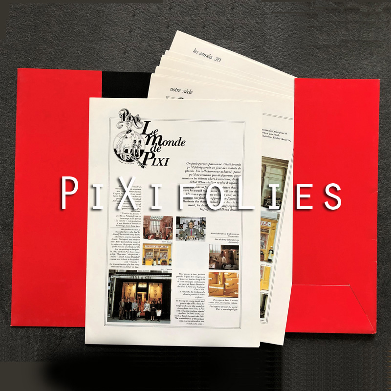 Pixi ACCERSORIES : Books, Aid for sale, Showcases CATALOGUE / Le Monde de PIXI