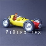 Pixi FRANQUIN : Spirou & Fantasio Spirou dans sa voiture de course n°6