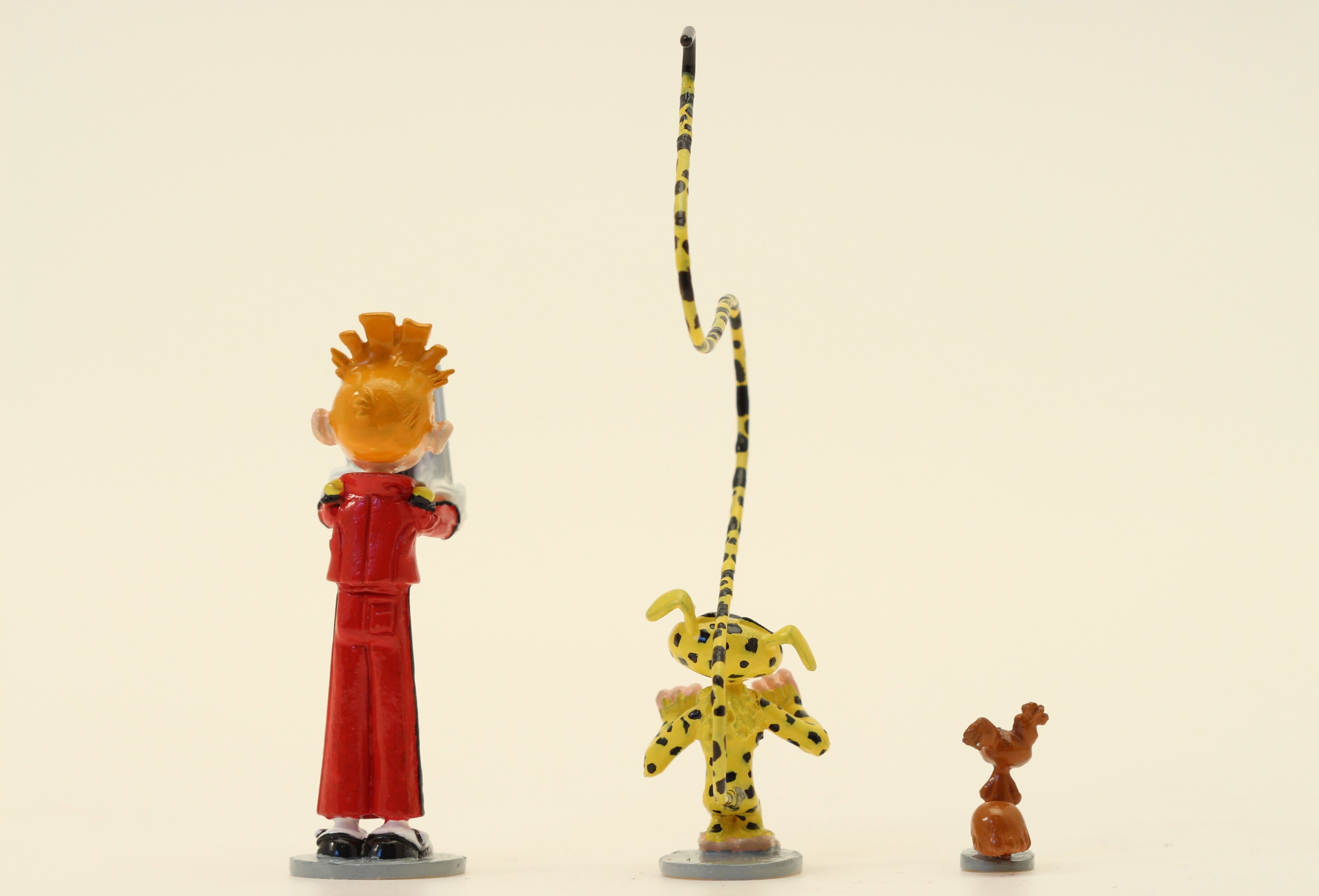 SPIROU: SPIROU ET LE MARSUPILAMI CHEVAUCHANT L'ELEPHANT AVEC SPIP Courant Figurines Metal