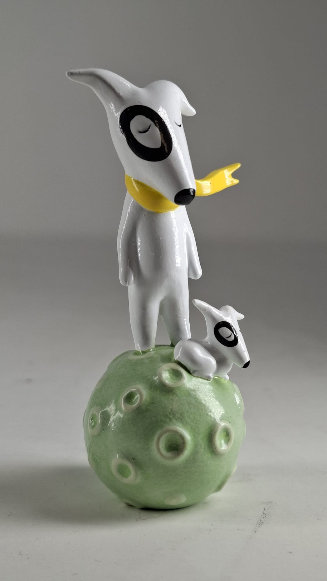 Pixi ROGER-ROGER Roger-Roger Sur la planète